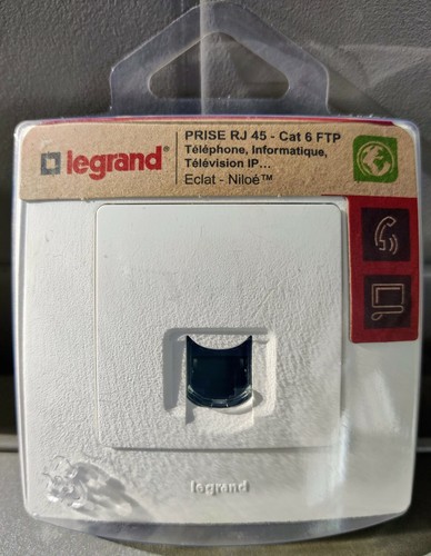 Déstockage - Prise RJ45 cat.6 FTP Legrand Niloe