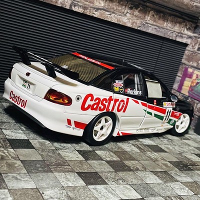 AUTOart 1/18 Holden VT Commodore V8 2000 Mini Car | eBay 