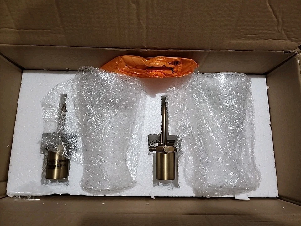 Capital Lighting 142421AD Mila Moderno Medio Craquelado 14" Latón Tocador Luz 2 Bombillas Foto 4 de 4