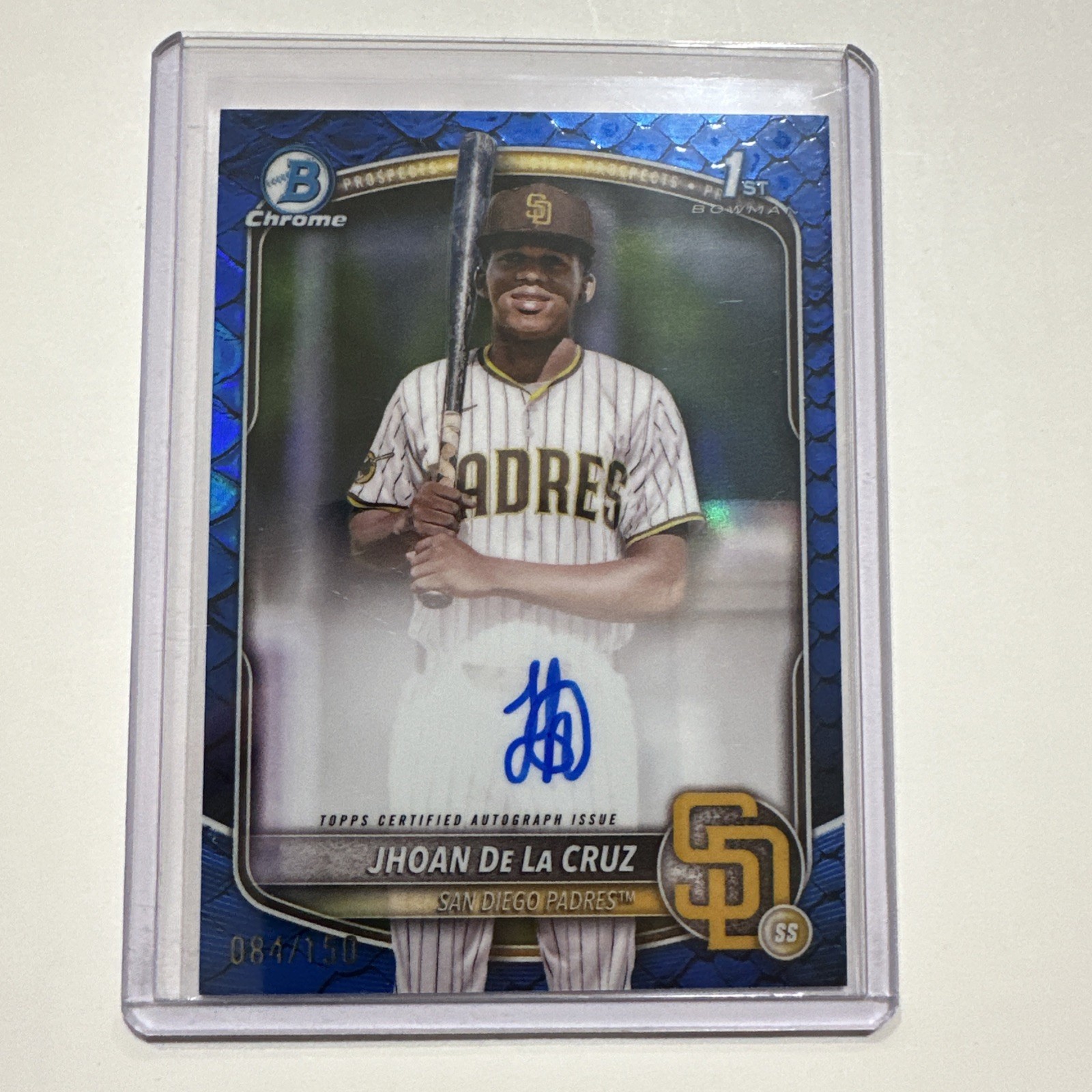 Jhoan De La Cruz | 2025 Bowman Chrome 1st Bowman Reptilian Blue Auto /150
