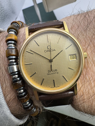 Omega De Ville Honeycomb Texture Dial Date Mens Watch Circa 1980 - Picture 1 of 12