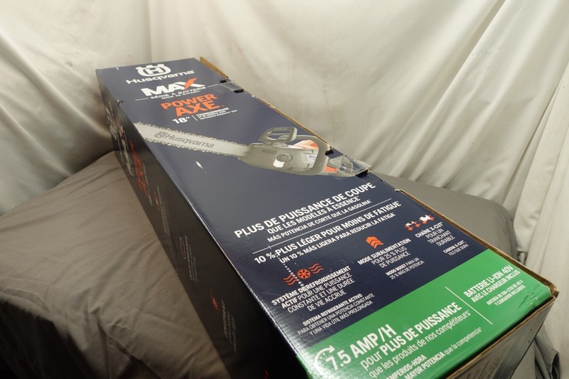 HUSQVARNA 40V POWER AXE 350i HANDHELD 18" CHAINSAW KIT - NEW OPEN BOX