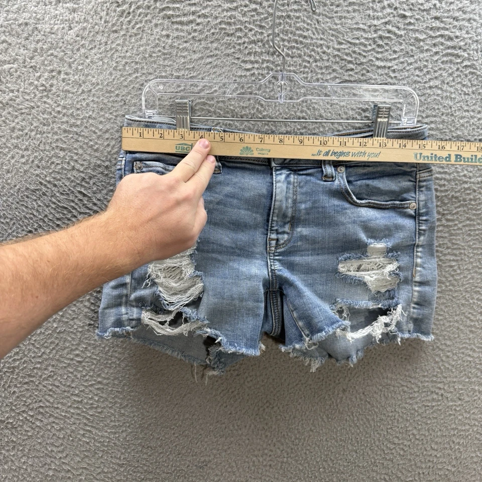 American Eagle Shorts Womens 8 Blue Midi Next Level Stretch Distressed Preppy - Image 3 of 4