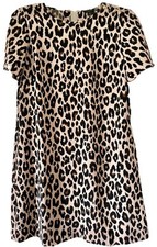 Ann Taylor Size 8 Petite Leopard Print Short Sleeve Shift Dress with Pockets.