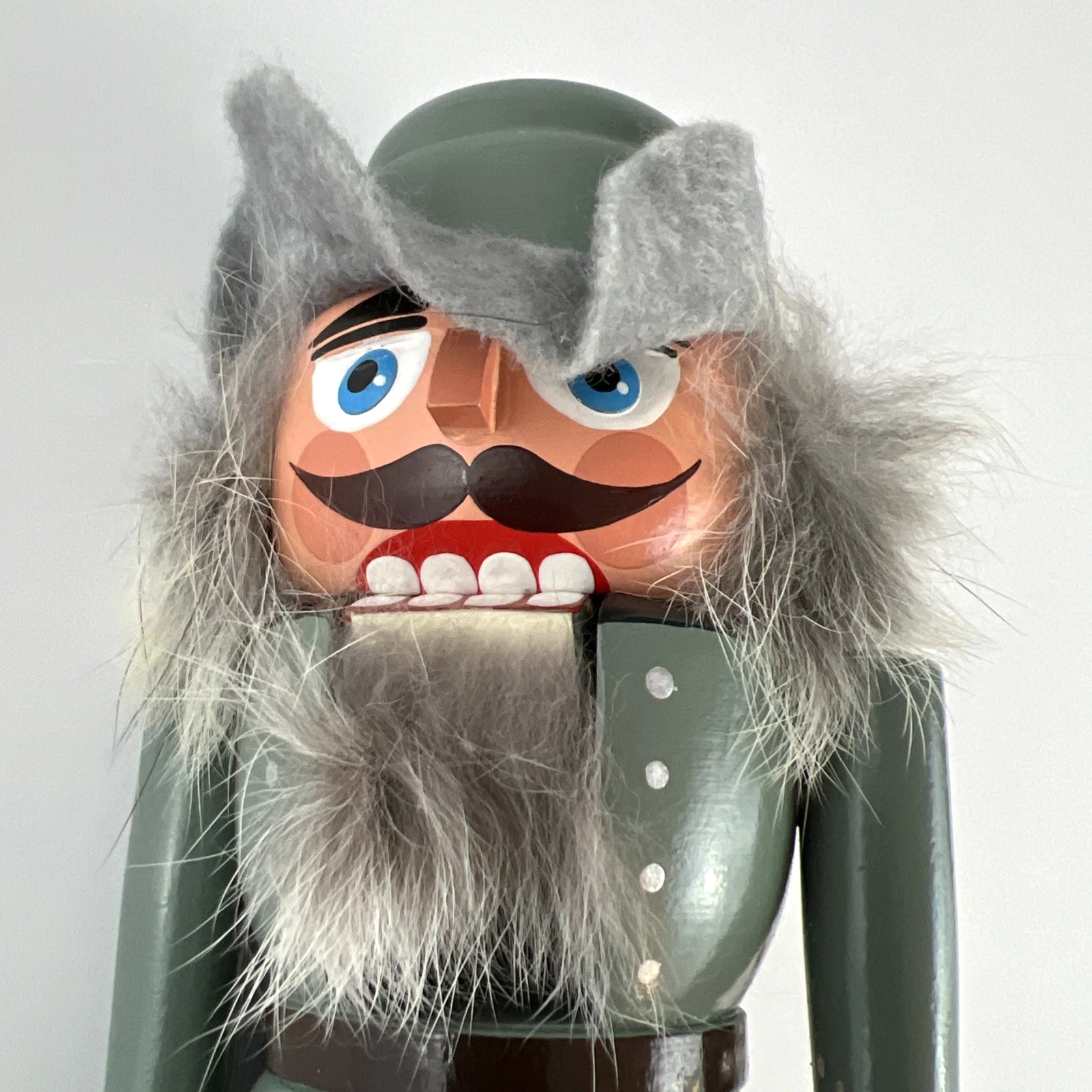 Vintage Erzgebirge German Wood Nutcracker Green Uniform Handpainted W/Pouch 10"