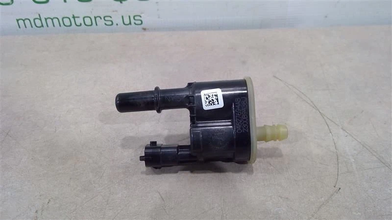 2015-2020 DODGE CHALLENGER PURGE CONTROL VALVE.04627694AB - Image 3 of 4