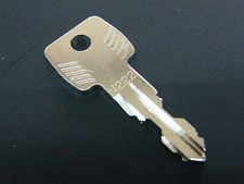 Thule Schl&uuml;ssel N222 N 222 Ersatzschl&uuml;ssel f&uuml;r Hecktr&auml;ger Dachboxen Dachtr&auml;ger