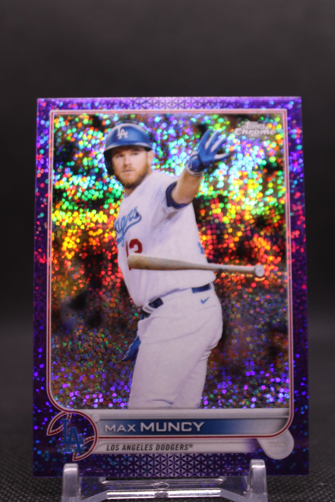 Max Muncy #42 2022 Topps Chrome Purple Speckle Refractor SN/299