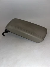 2015-2017 Hyundai Sonata Center Console Gray Leather Armrest Lid Assembly OEM