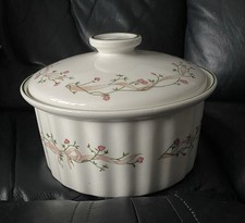 Johnson Brothers Eternal Beau Lidded Serving Dish Tureen Vegetable/Soup