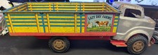 Vintage Marx lithod tin  pressed steel 18  Lazy Day Farms dairy truck 1950s