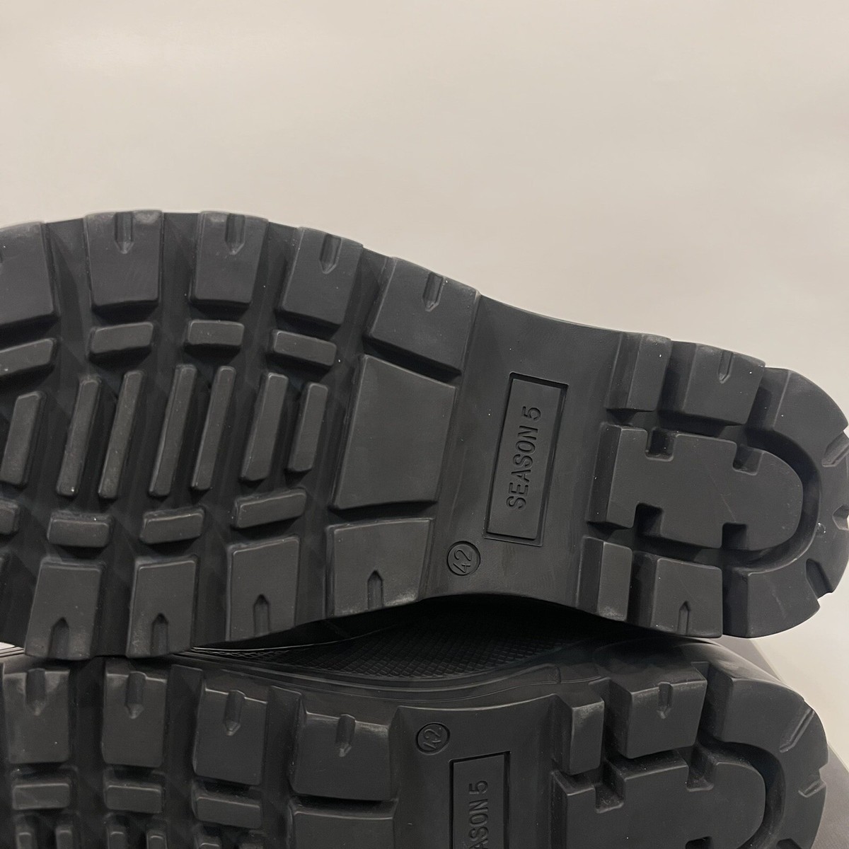 個人装備 YEEZY SEASON5MILITARY BOOT size42 _32.JPG?set_id=880000500F