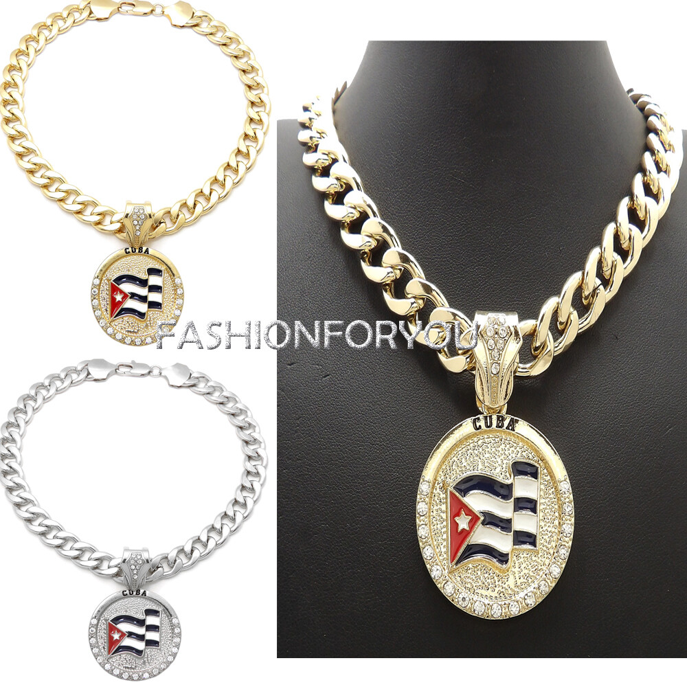 Round Cuba Flag Pendant 11mm 18