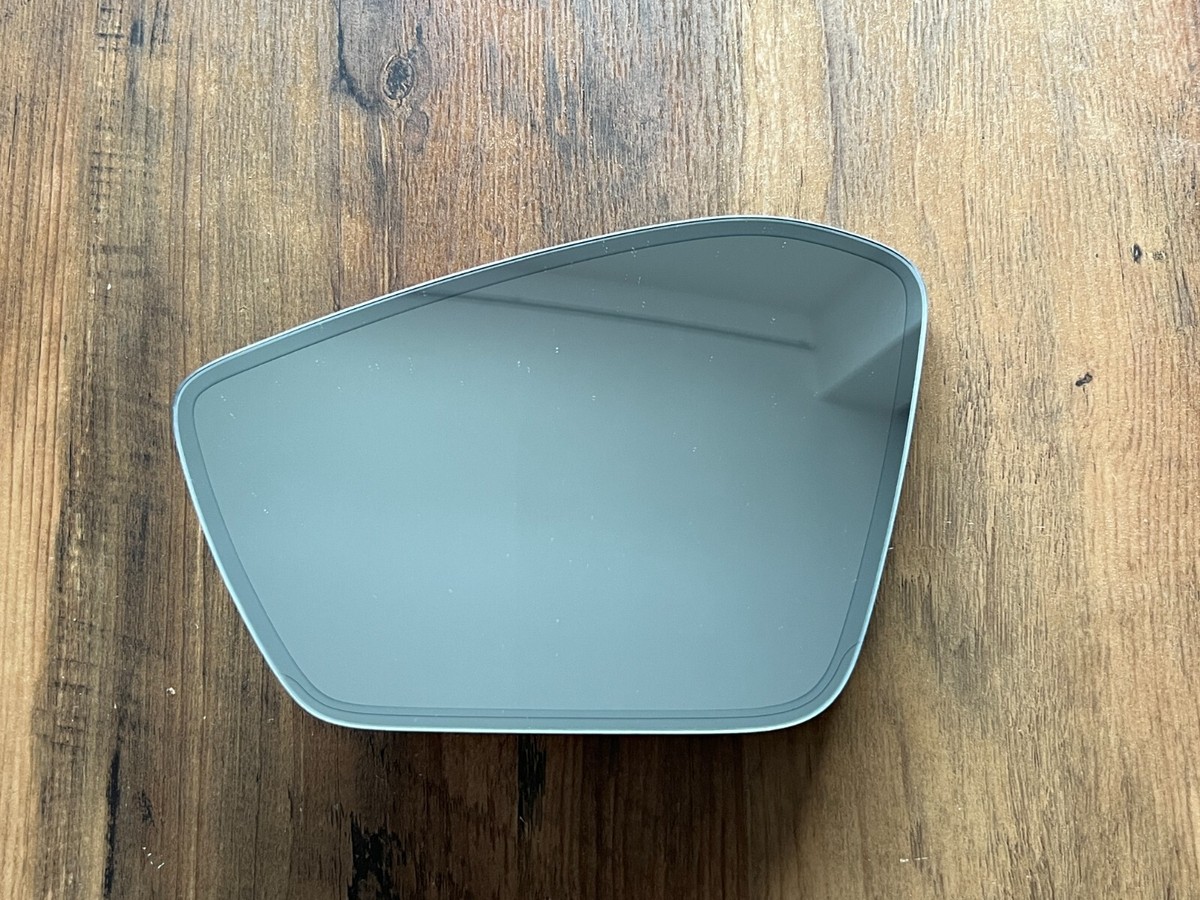 Skoda Scala / Kamiq GENUINE Left Mirror glass with Dimming