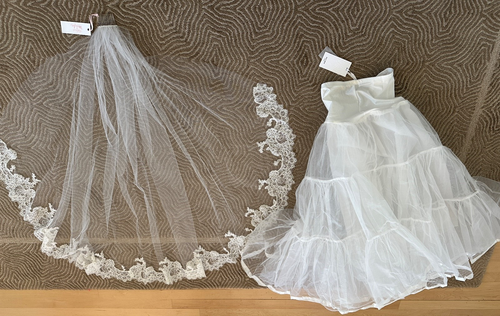 Astrid & Mercedes Veil + GRACE KARIN Women's White Petticoat Wedding Slip S