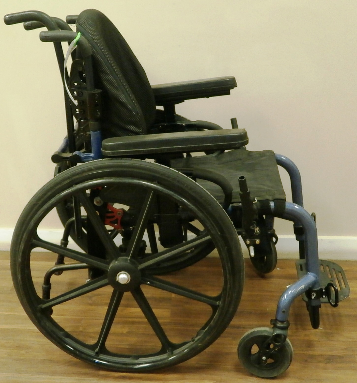 QUICKIE SUNRISE Zippie Zone RIGID WHEELCHAIR LIGHT WEIGHT WITH PLATE eBay