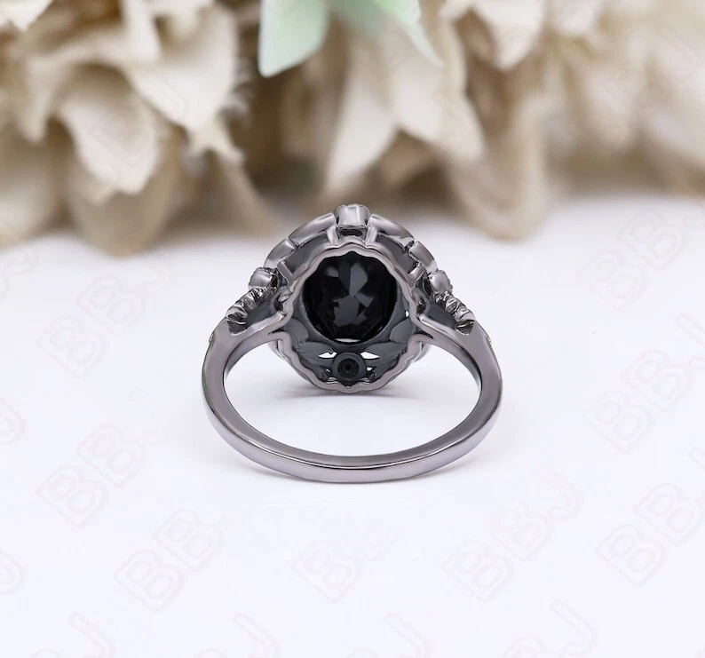 Vintage Black Silver Oval Engagement Ring - Gothic Wedding Jewelry Handmade Ring - Image 4 of 4