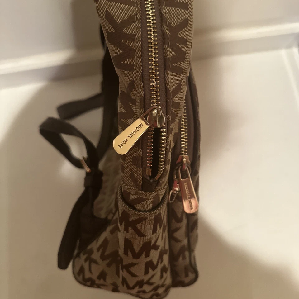 Michael Kors Bag Pack Foto 3 de 4