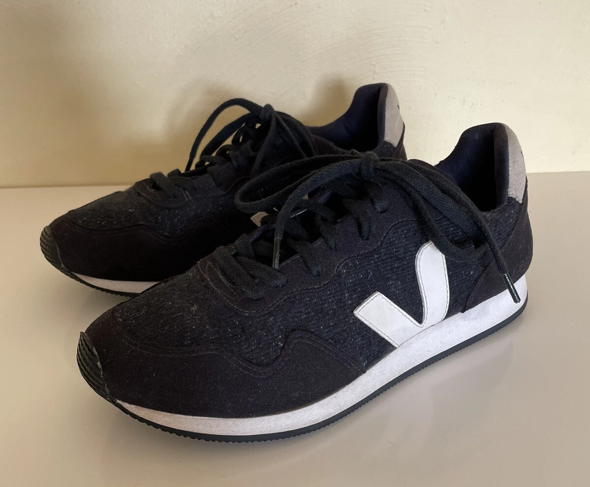 Veja sneakers deals navy