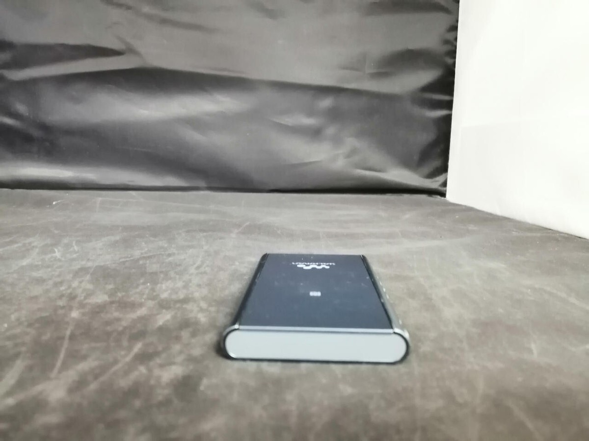 NW-A56HN　WALKMAN　DIGITAL MUSIC PLAYER Sony NW-A56HN Walkman 32GB Grayish Black Hi-Res Audio