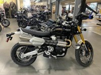 2022 Triumph Scrambler 1200 XE SAPPHIRE BLACK