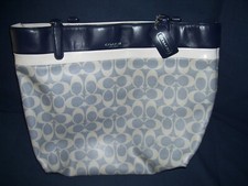Coach New York Navy Blue White Tote Gently Used Black Interior White Tag