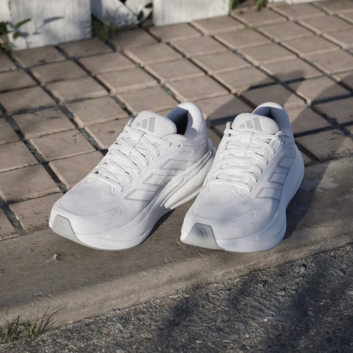 adidas Response 2 Cloud White Zero Metallic Halo Silver  display picture 1