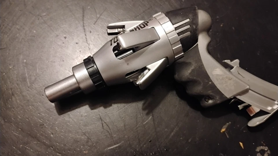 TOOLSHOP rotary screwdriver 11-bit head, ergonomic grip, missing slot - Image 2 of 2