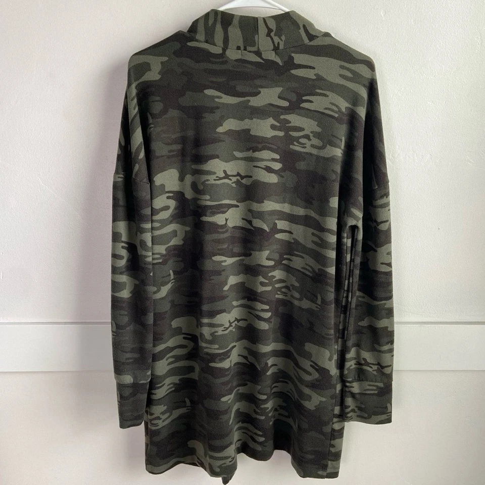 Sanctuary Green Camo Mother Nature Open Knit Cardigan Size Small - Image 2 of 4