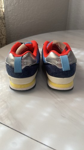 Zapatillas New Balance 574 talla 7 niño pequeño - Imagen 3 de 7