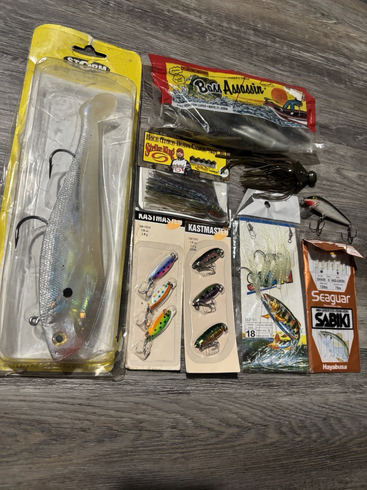 Fishing Lure Lot including Kastmaster, Rapala, Strike King, Bass Assassins Storm - Image 3