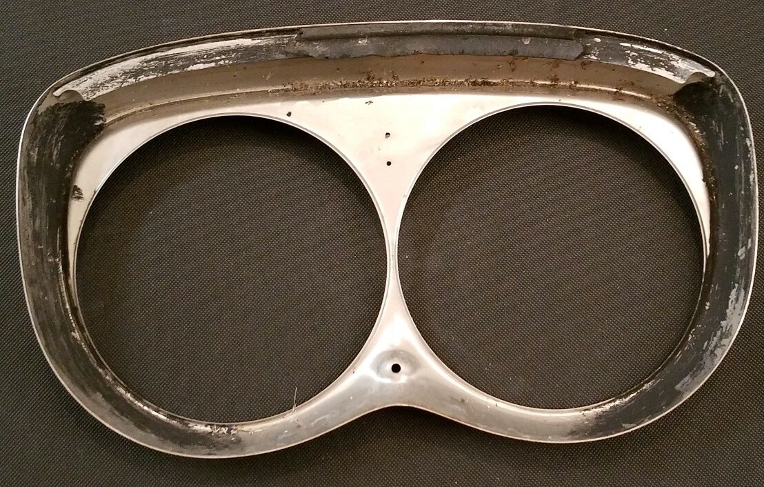 *** 1967 Rolls Royce Chrome Headlight Cover ***