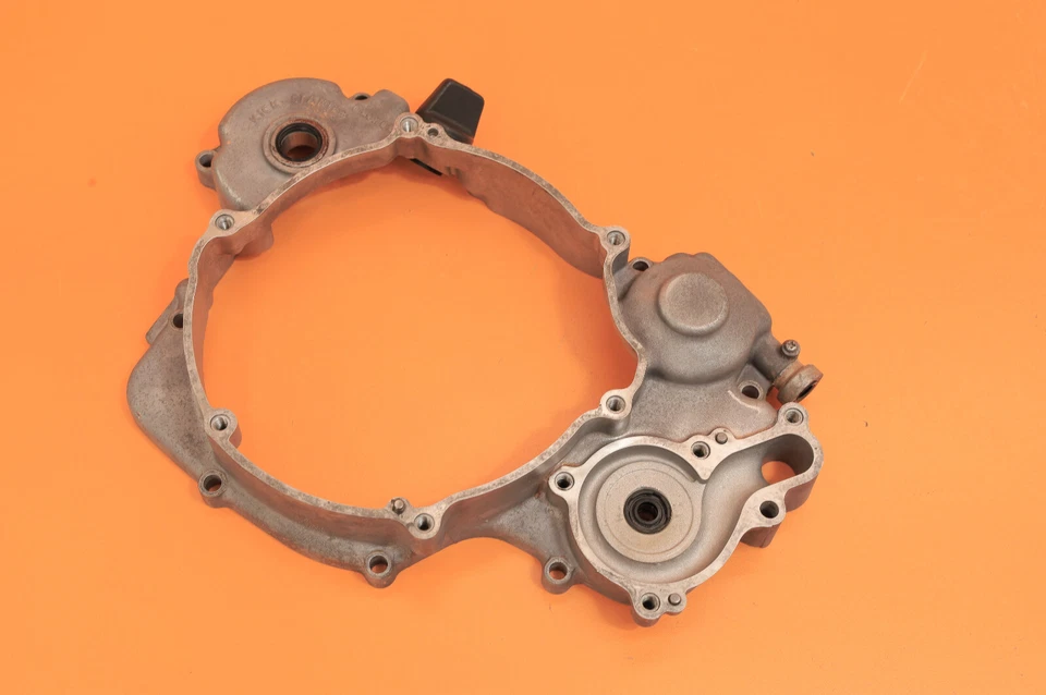 1995 94-99 KX125 KX 125 OEM Inner Intermediate Clutch Cover Water Pump Housing - Image 2 of 4