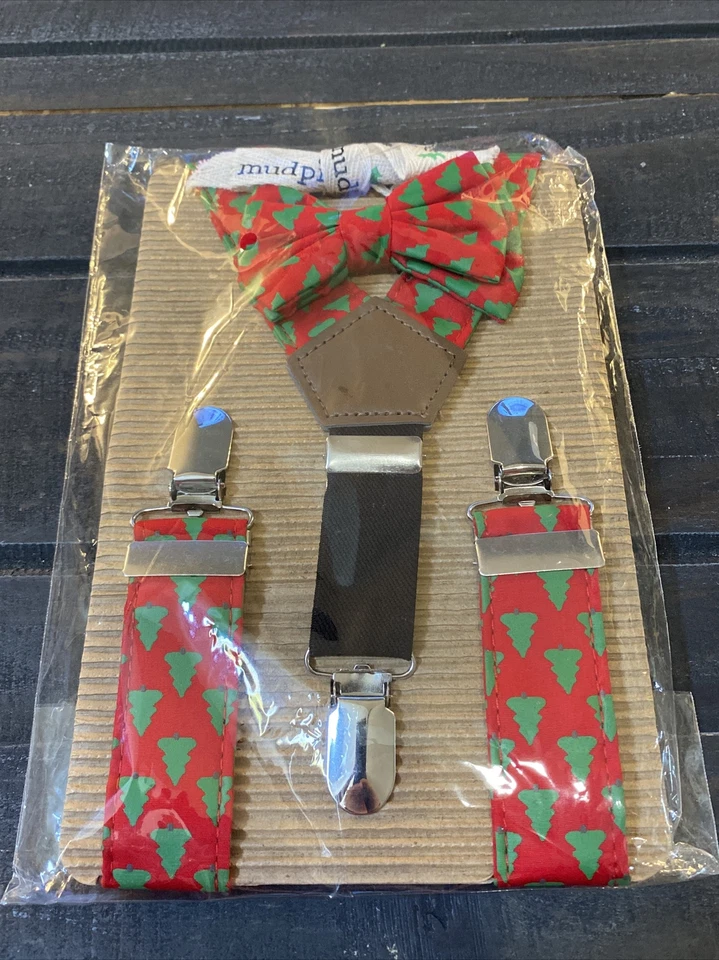 Mud Pie Baby Boy Toddler Suspenders Bow Tie Set Holiday Christmas Tree Red Green - Imagem 2 de 4