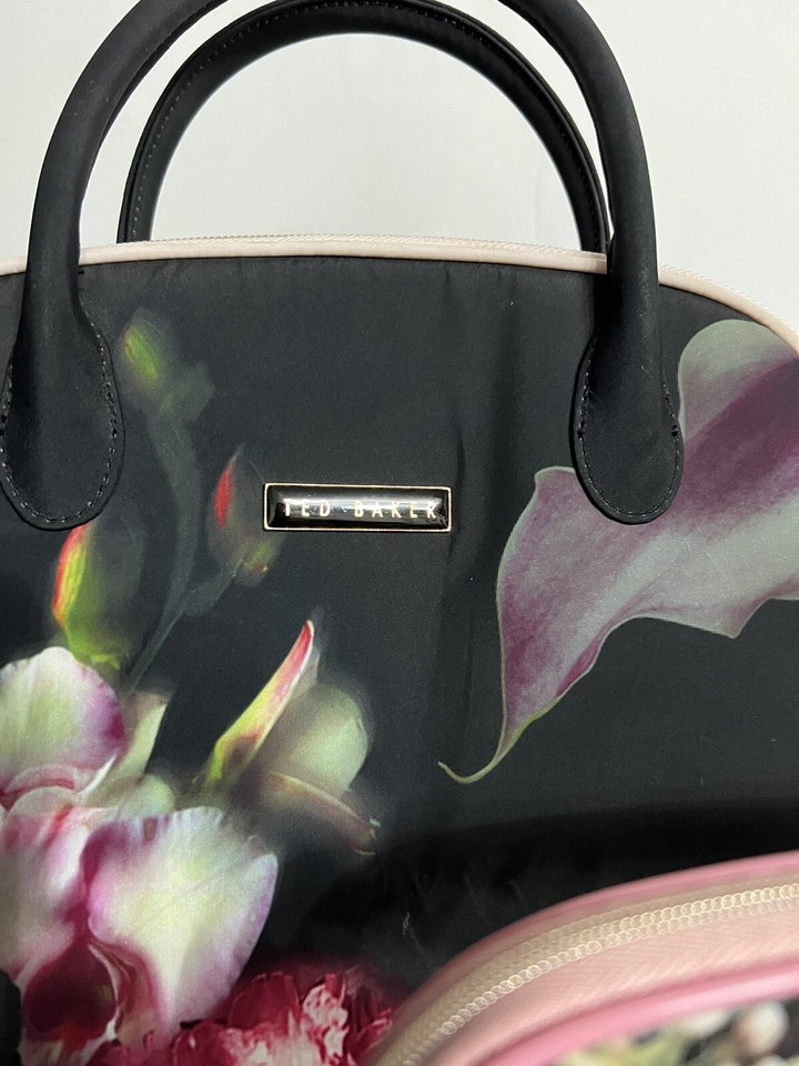 Ted Baker Floral Vanity Make Up Wash Beauty Toiletries Bag And Pouch eBay