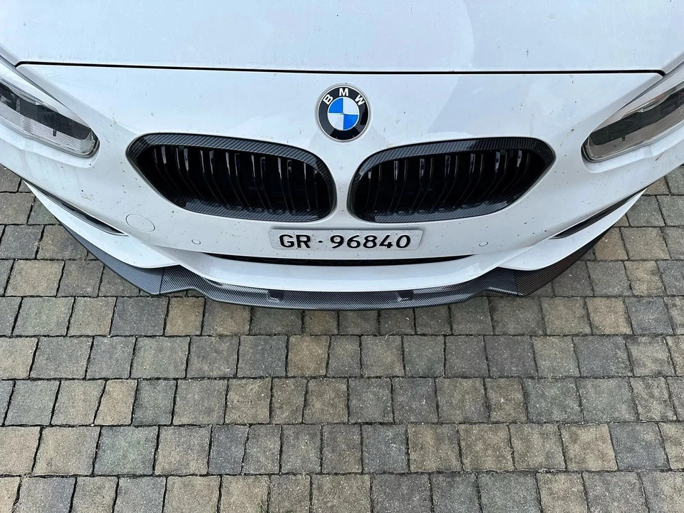 Labio divisor delantero BMW F20 LCI FIBRA DE CARBONO ESTILO 2015-2019 M140i, M135i, M125i+ Foto 4 de 4