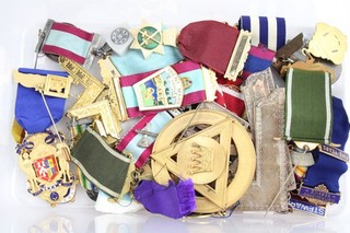 Mixed Masonic & RAOB Jewels & Medals Inc ACC 5 year Distinguished Service 1940s