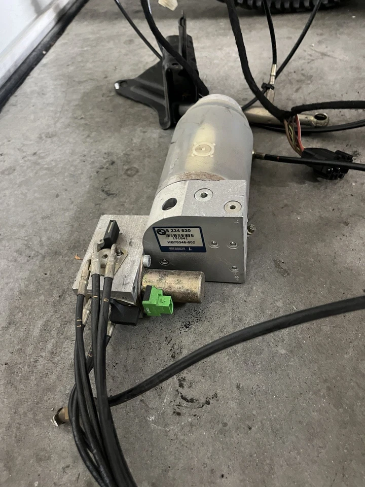 BMW E46 2002-2006 serie 3 convertible techo bomba hidráulica 325ci 330ci M3 fabricante de equipos originales Foto 2 de 4