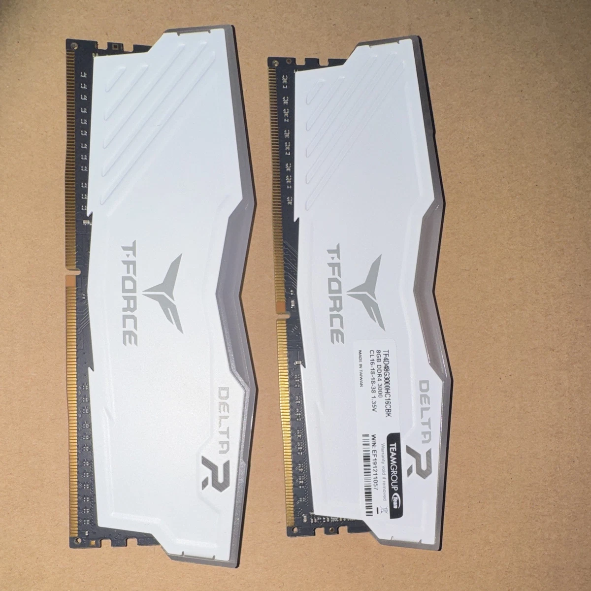 Team Group PC4-24000 (DDR4-3000) Bus Speed DDR4 SDRAM Memory (RAM