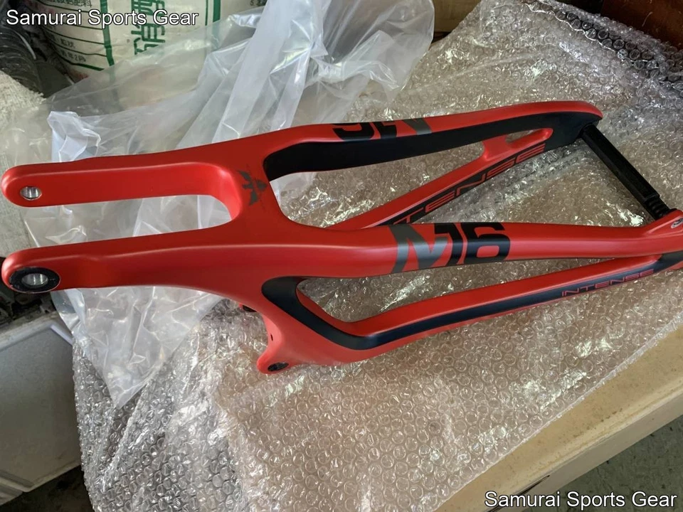 Cuadro trasero de carbono para bicicleta de montaña INTENSE M16 27,5er nuevo Foto 3 de 4