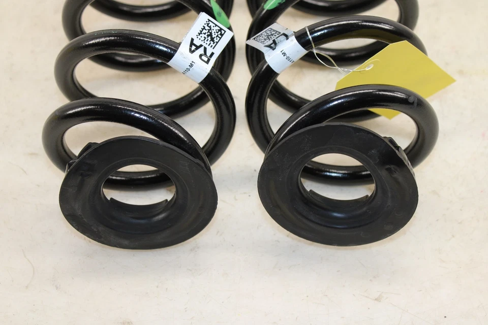 Juego de muelles helicoidales traseros Acura MDX 2022-2026 AWD OEM NC58 Foto 2 de 4