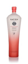 Hacien Summer Berries 70cl 38%