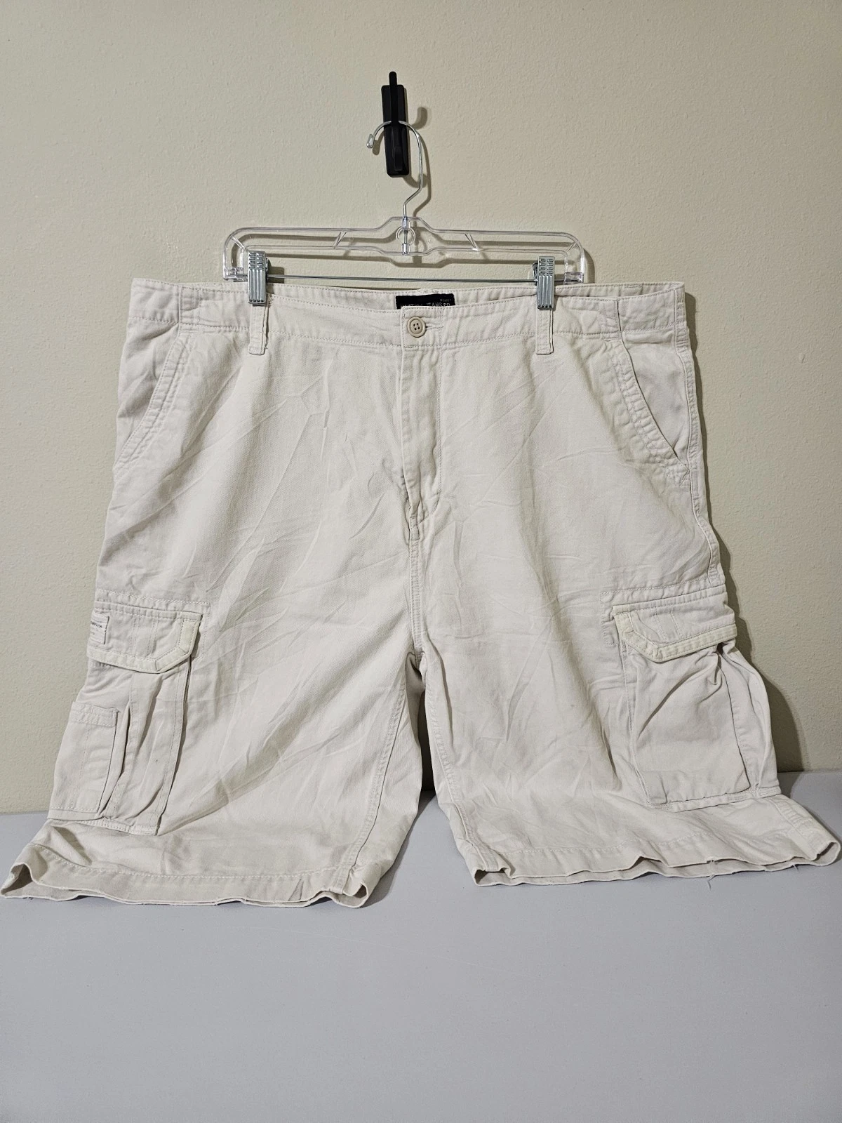 Vintage Nautica Men's Cargo Shorts Measure 42" 12" Inseam Off White Distressed