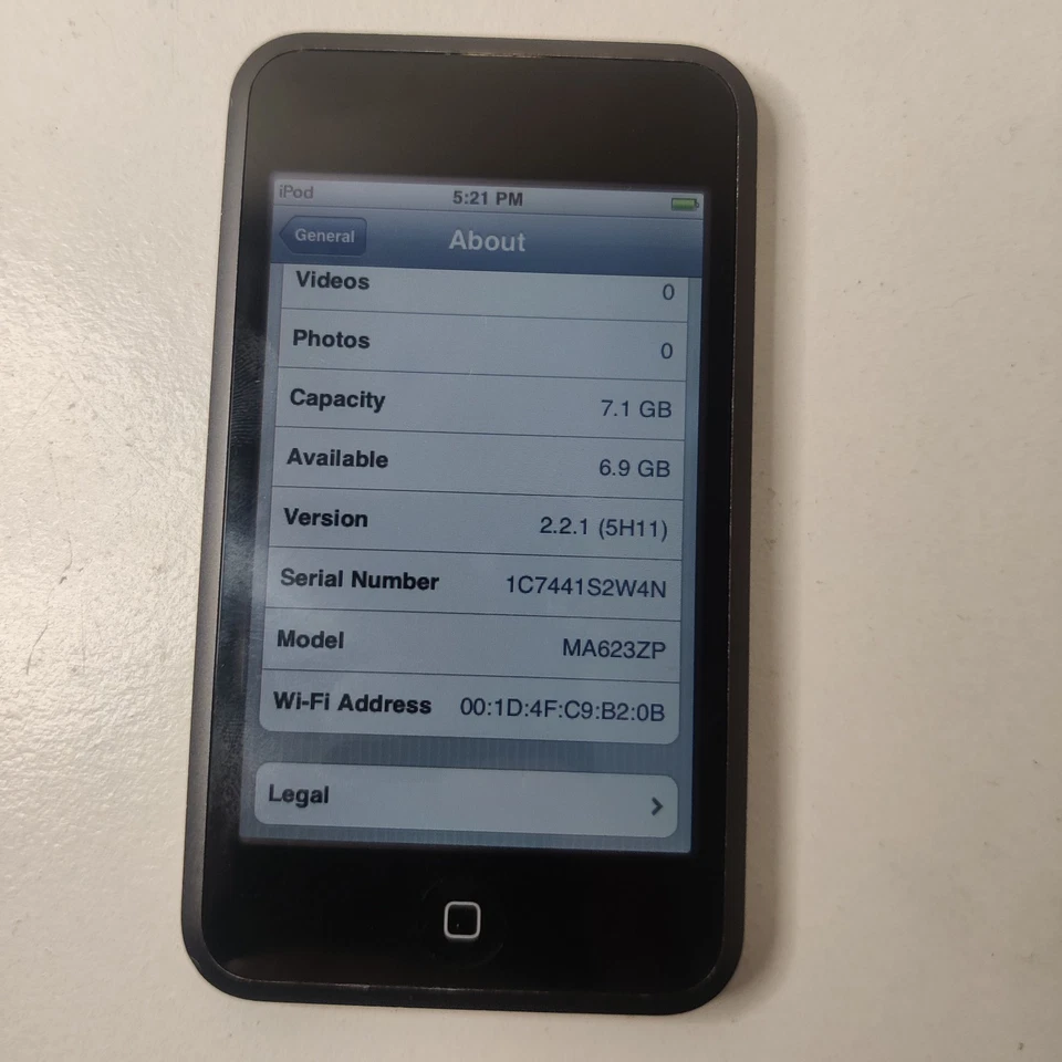 Apple iPod Touch 1st Generation 8GB (A1213) Black Unlocked And Working No Cracks - Image 4 of 4