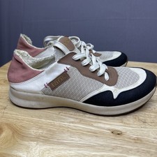 Taos Direction Shoes Sneaker Women's Size 7.5 Casual Comfort Athletic Lifestyle