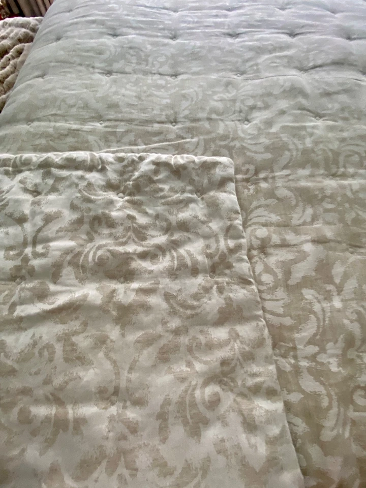 Soft Surroundings Rosalyn Damask Linen Blend Reversible King Comforter Set - Image 2 of 4