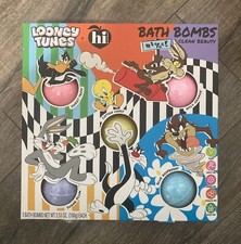 Looney Tunes WB 5-Piece Bath Bomb Set. hi Peach Layne .New.