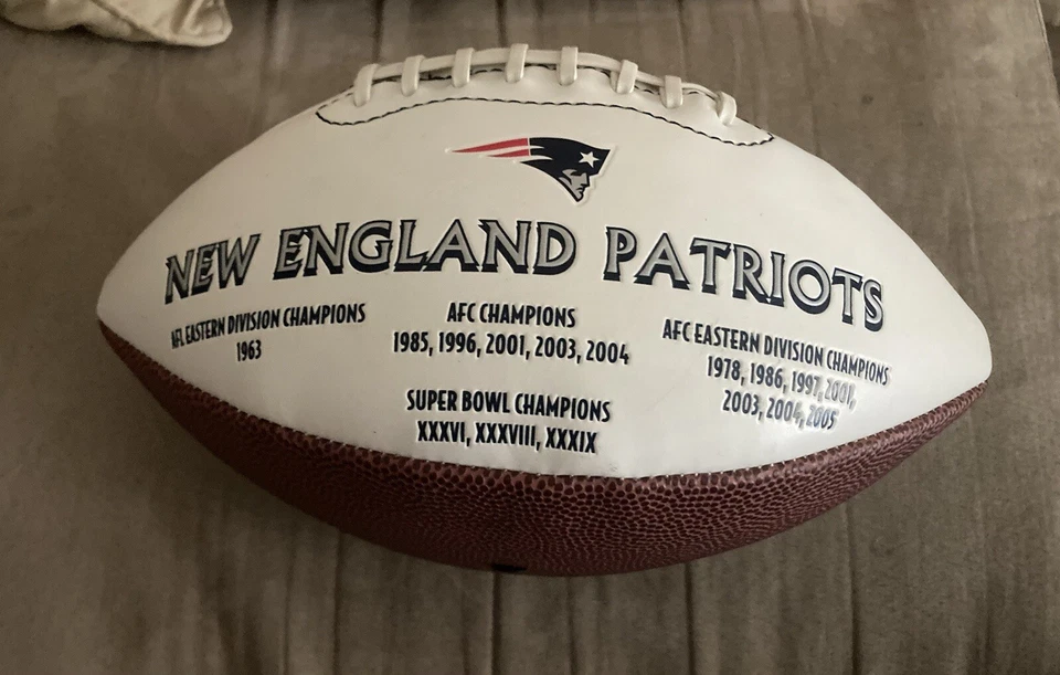 Fútbol americano autografiado Tom Brady #12 New England Patriots Foto 4 de 4