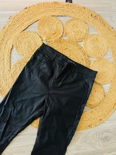 Stradivarius Lederhose Gr. 38 schwarz Kunstleder Hose Skinny High Waist