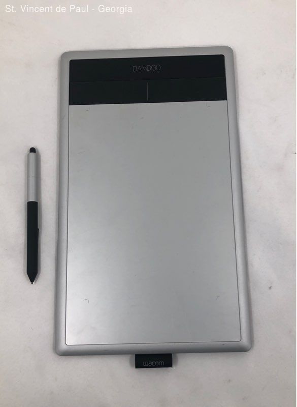 Wacom Bamboo Digital Drawing Tablet CTH-670/S Pen Untested Great Condition